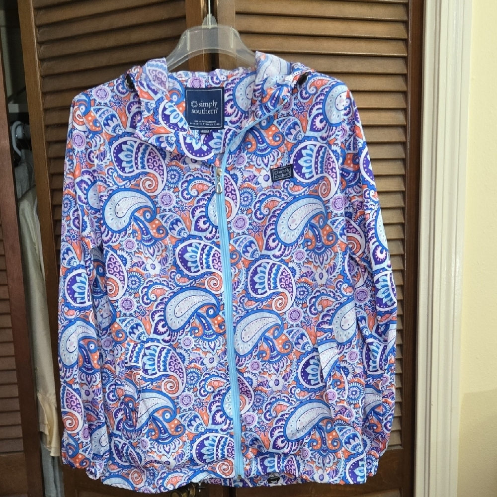 FREE WITH $15 purchase😍😍😍  Simply Southern Colorful Paisley Jacket/hood
